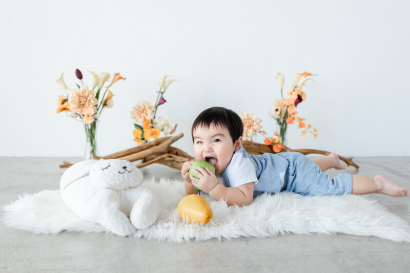 ガブっと🍐（1歳バースデー）