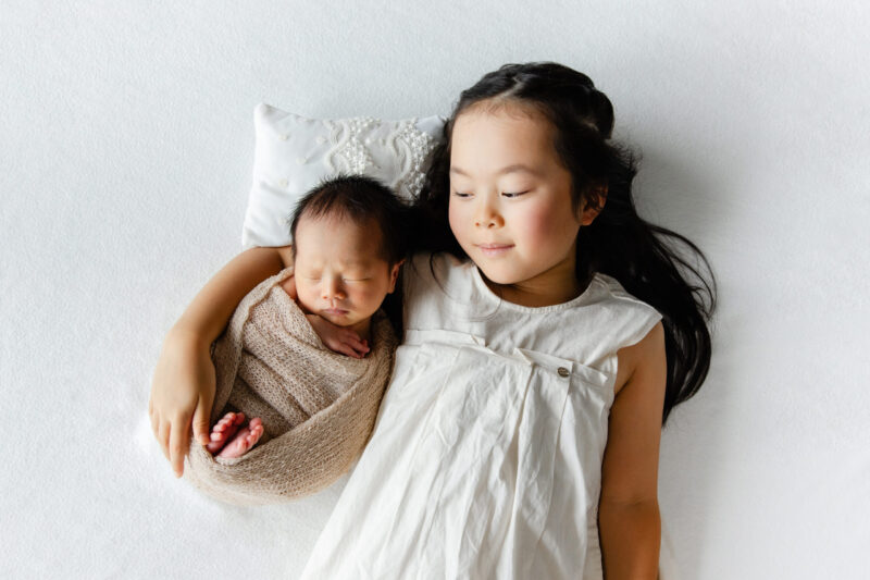 お姉ちゃんと一緒に💤（ニューボーン撮影）